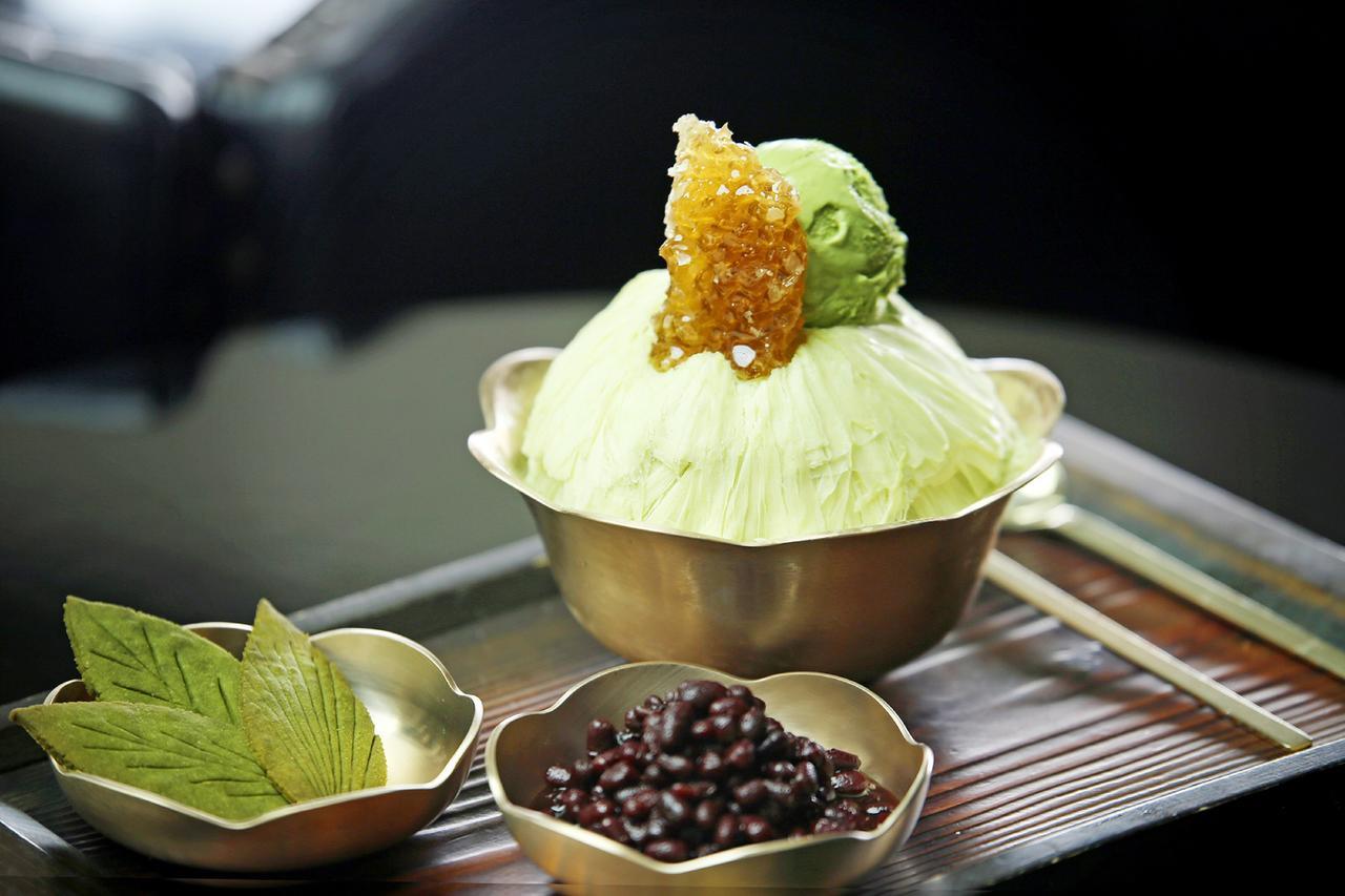 Kensington Jeju Hotel Buitenkant foto Bingsu with green tea ice cream